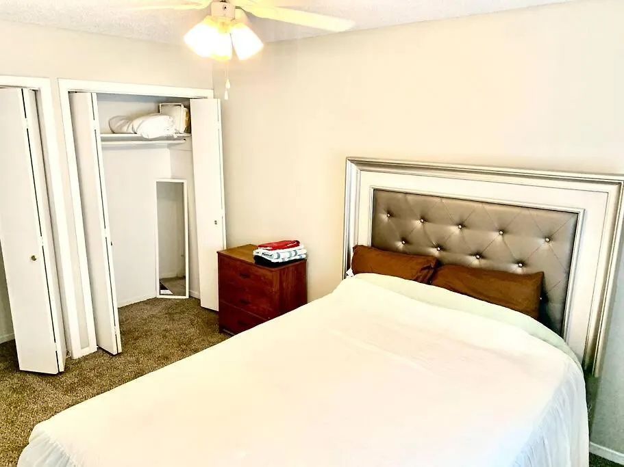 Travel Workers-2Br1Ba -3 Beds-Welcome Oval & Xai Memphis Apartment